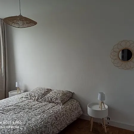 Superbe Appartement Tout Equipe Proche Hypercentre Bergerac Exterior photo
